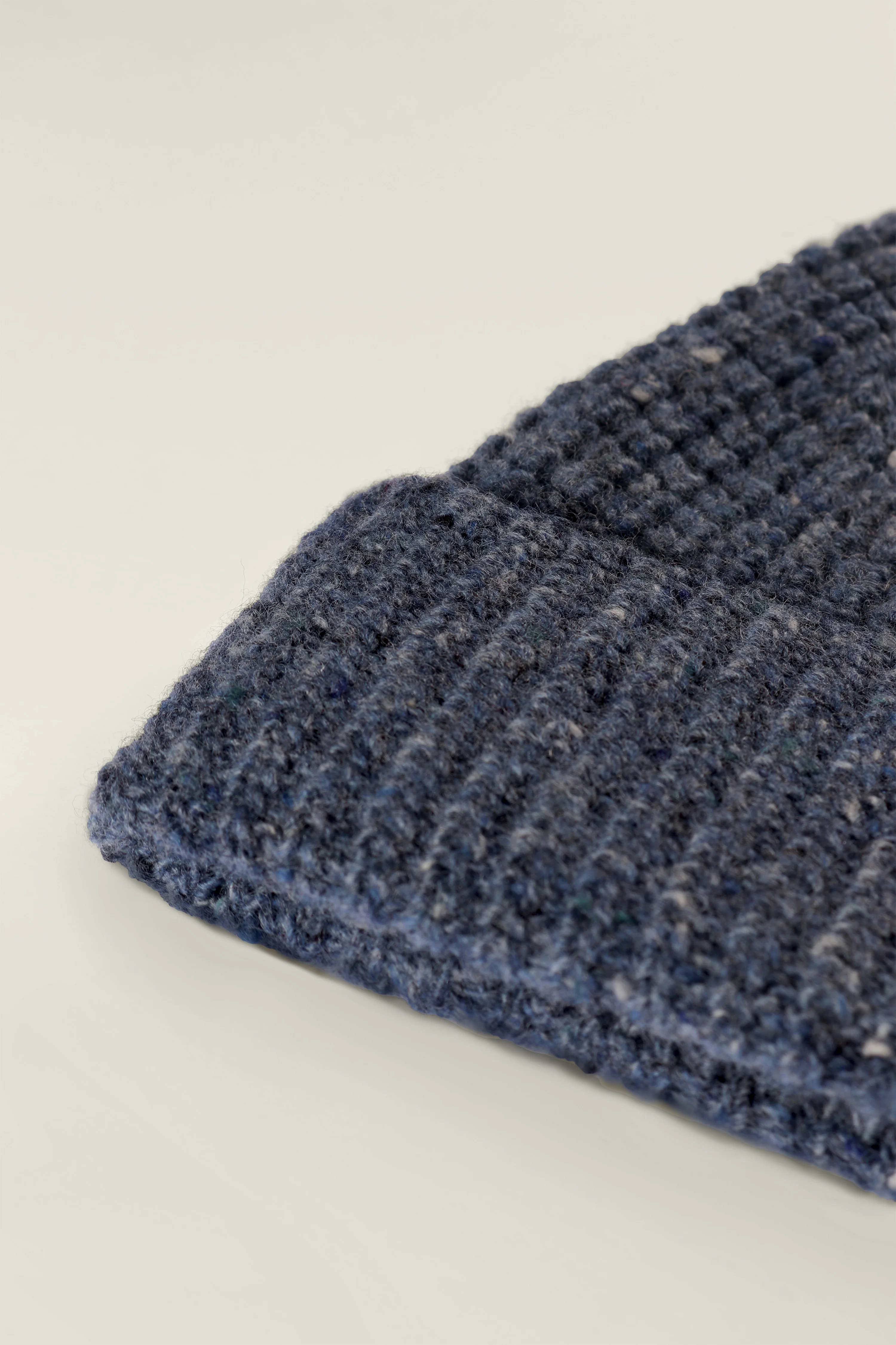 Bonnet en laine bleu - Image 3