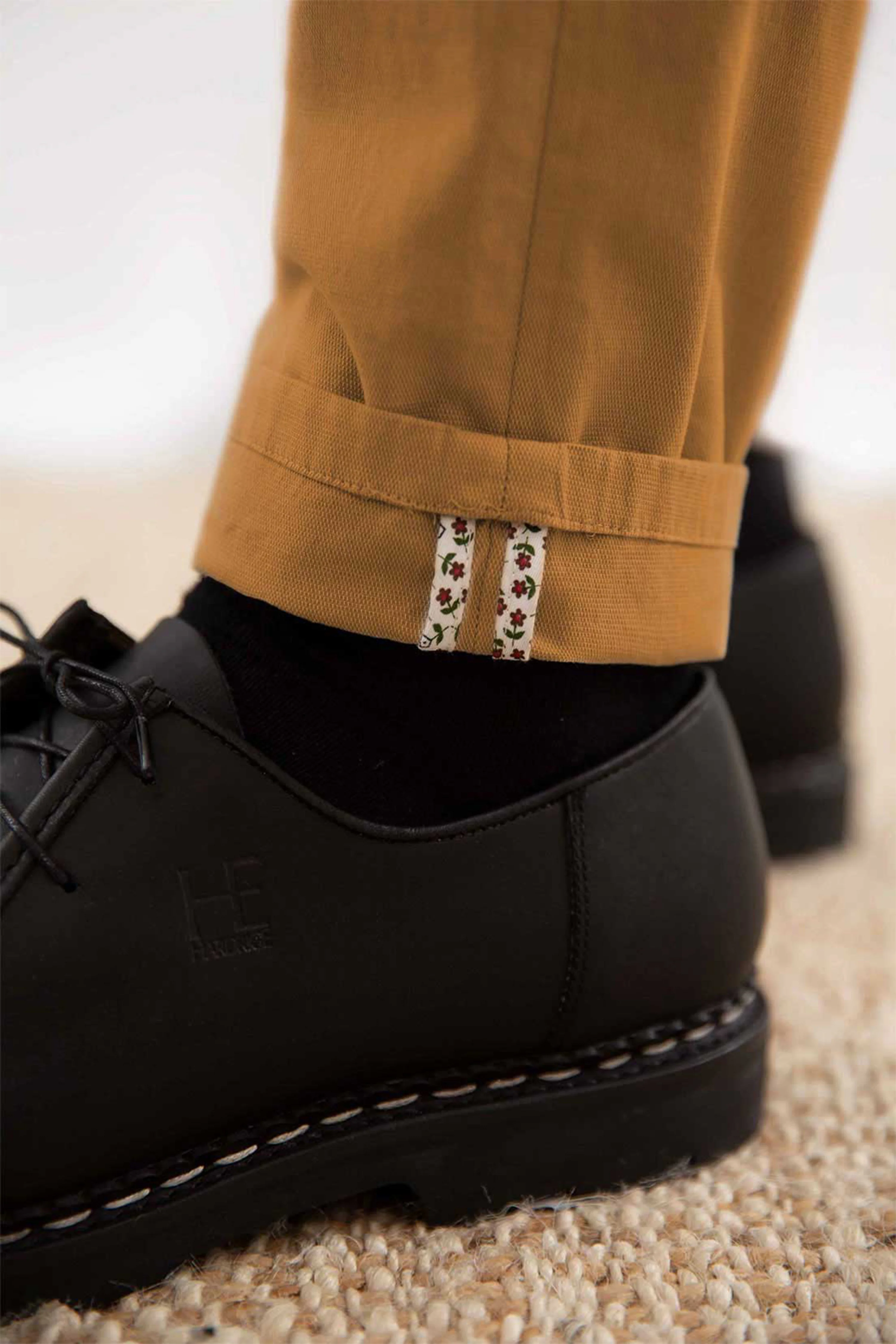 Chino aérien cognac - Image 5