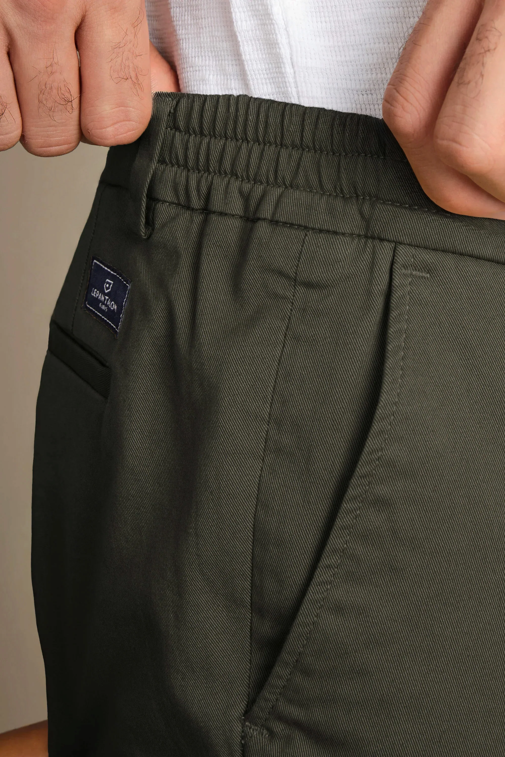 Chino easy kaki - Image 3