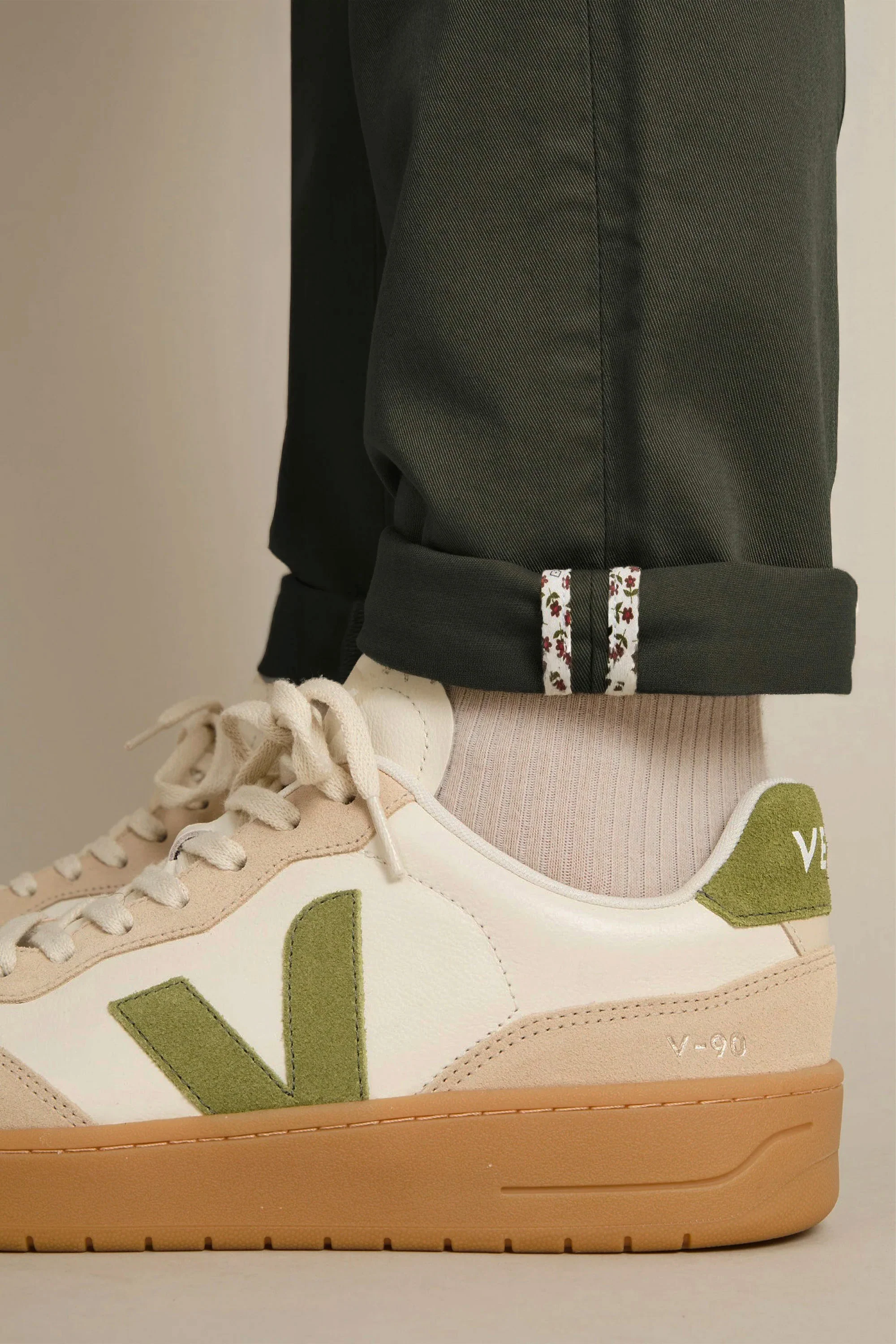 Chino easy kaki - Image 6