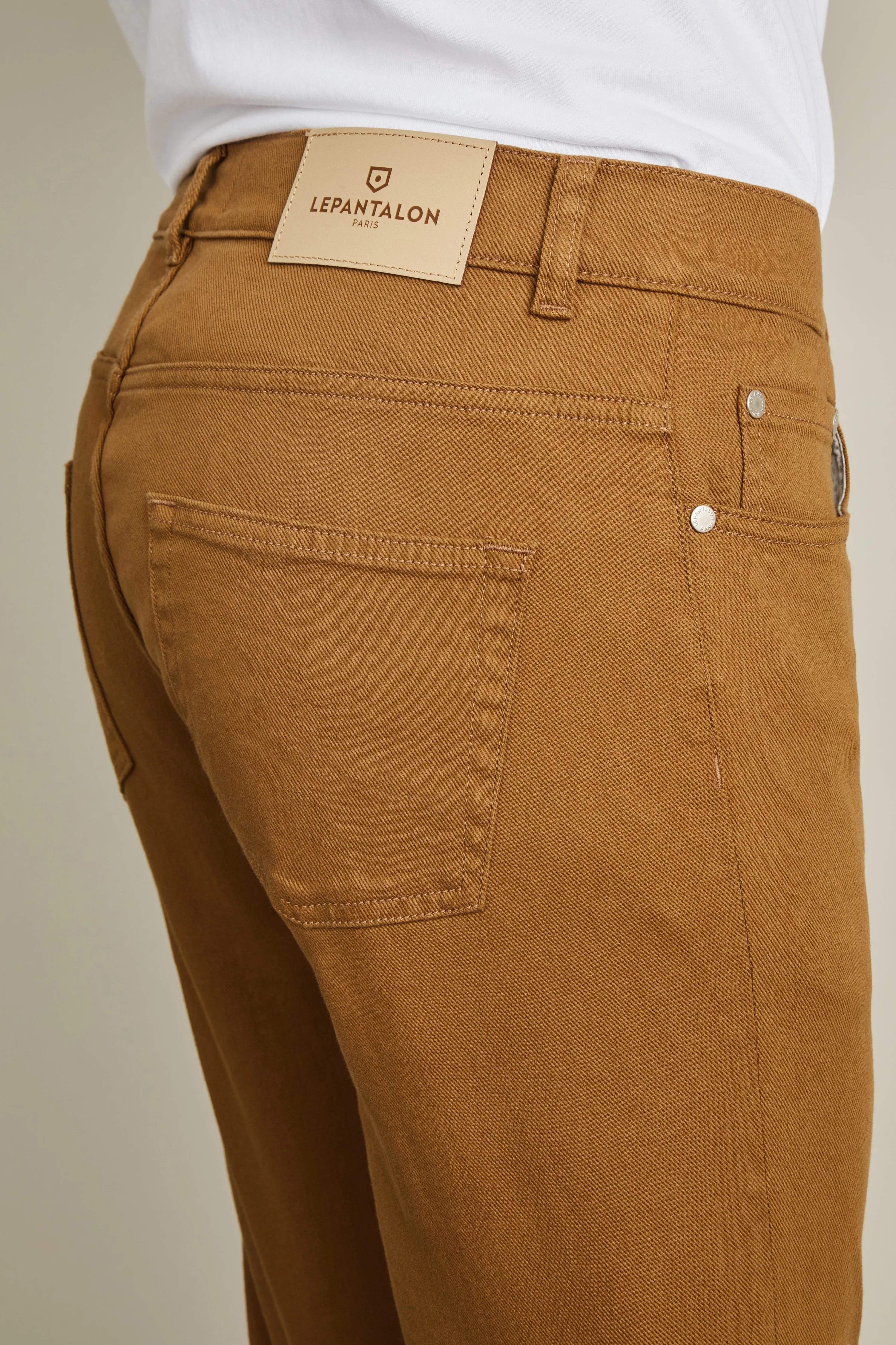 Jean coloré beige foncé - Image 3