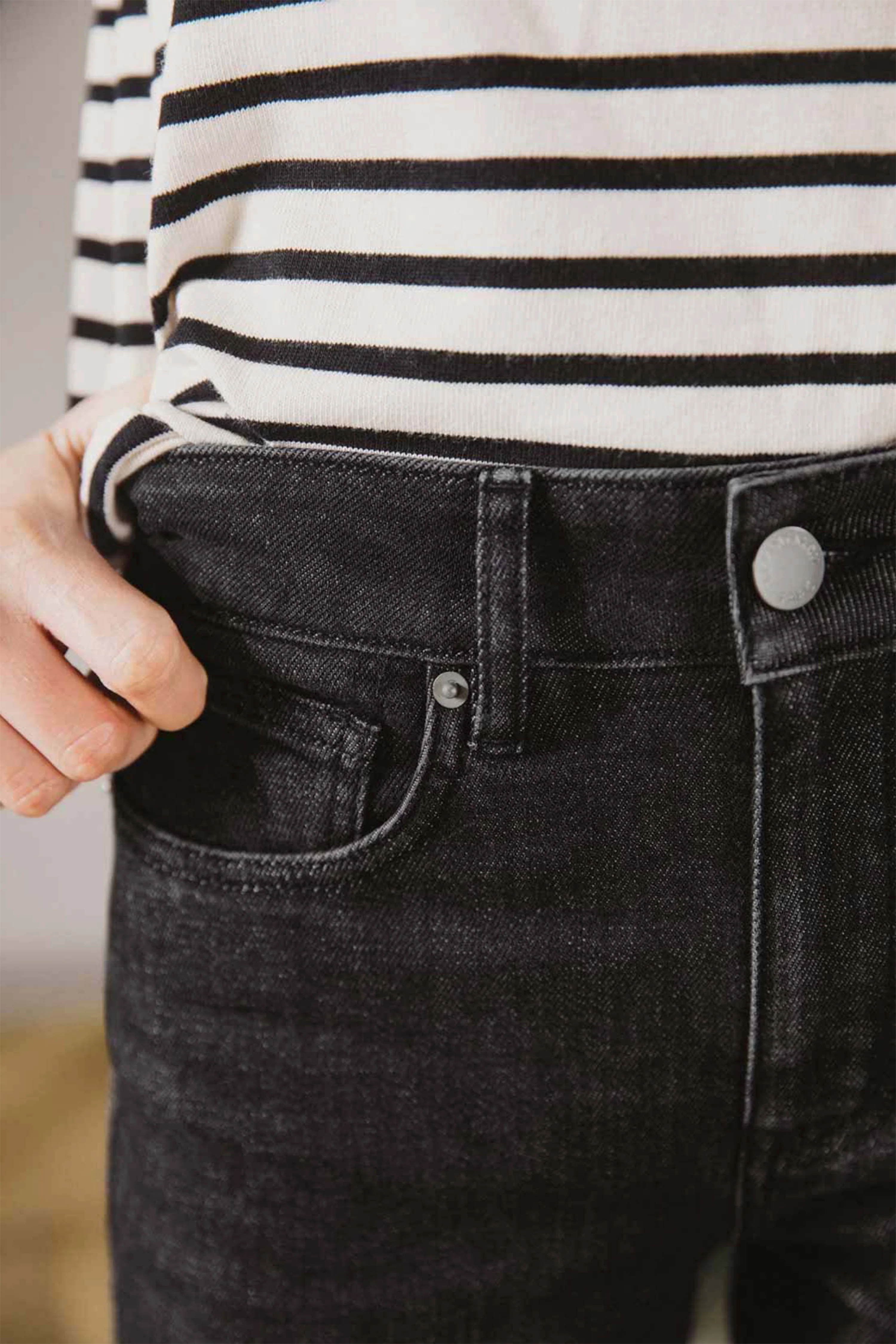 Jean slim vintage noir - Image 3