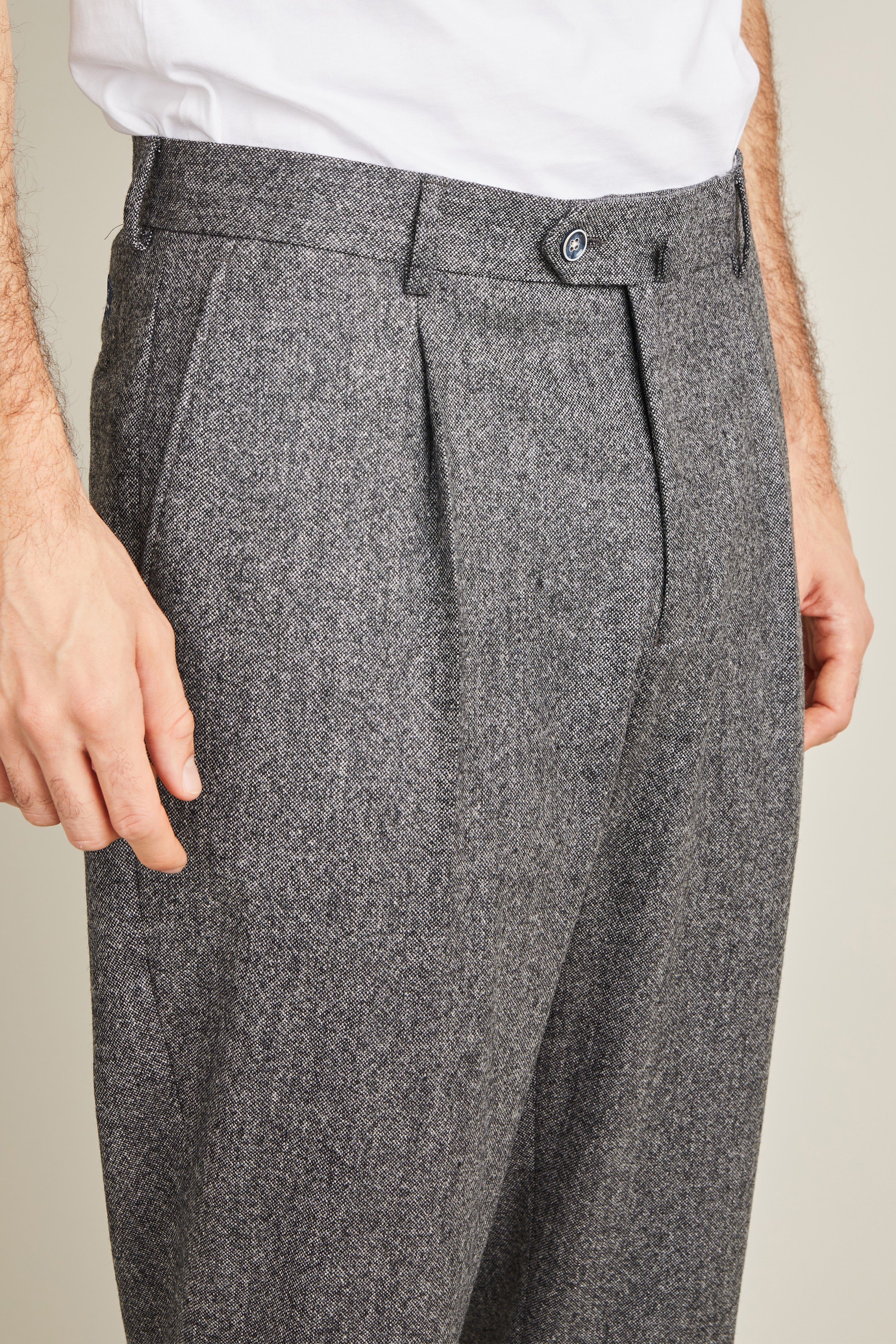 Pantalon à pinces flanelle gris anthracite - Image 3