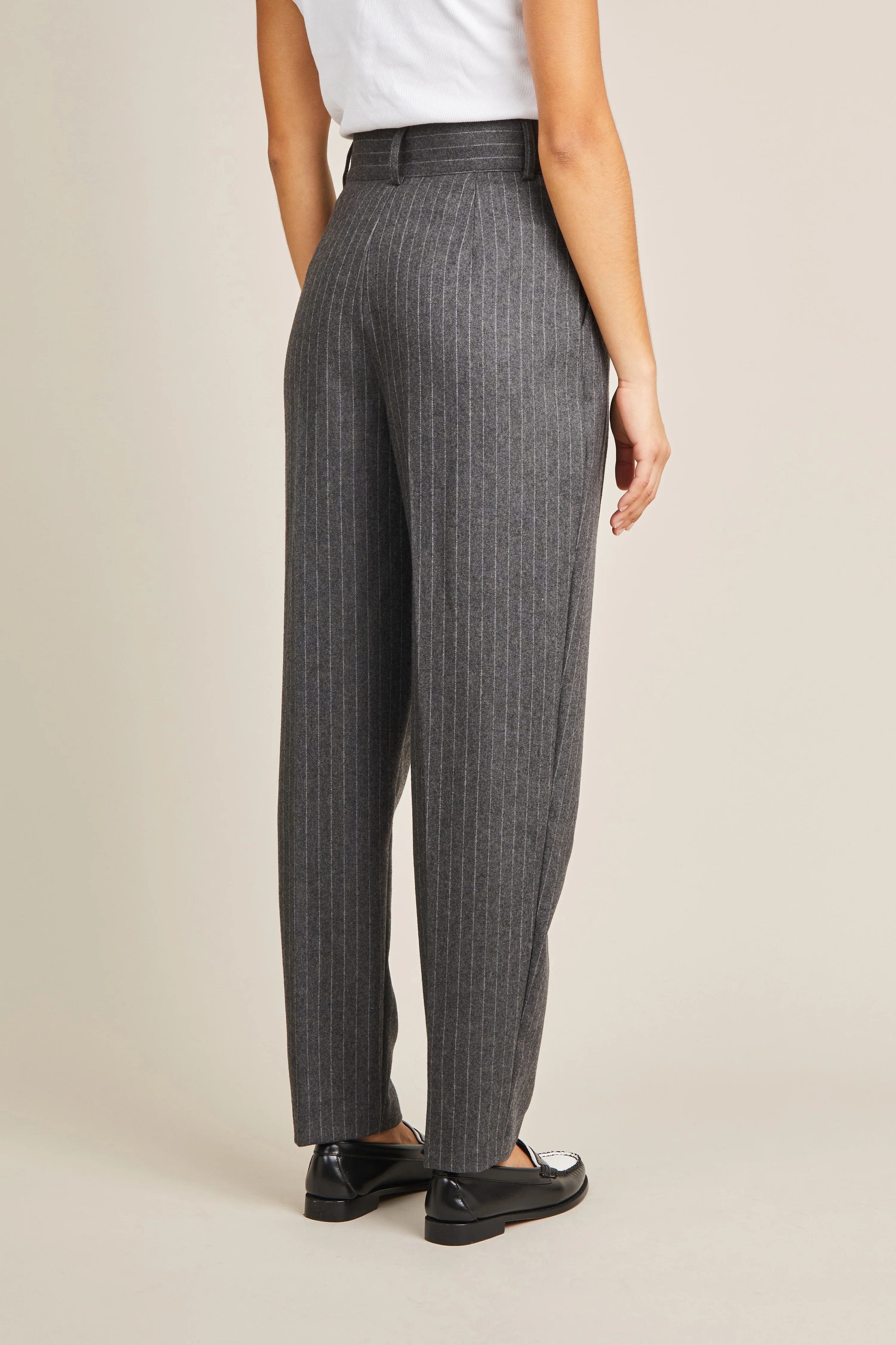 Pantalon cigarette flanelle gris - Image 4