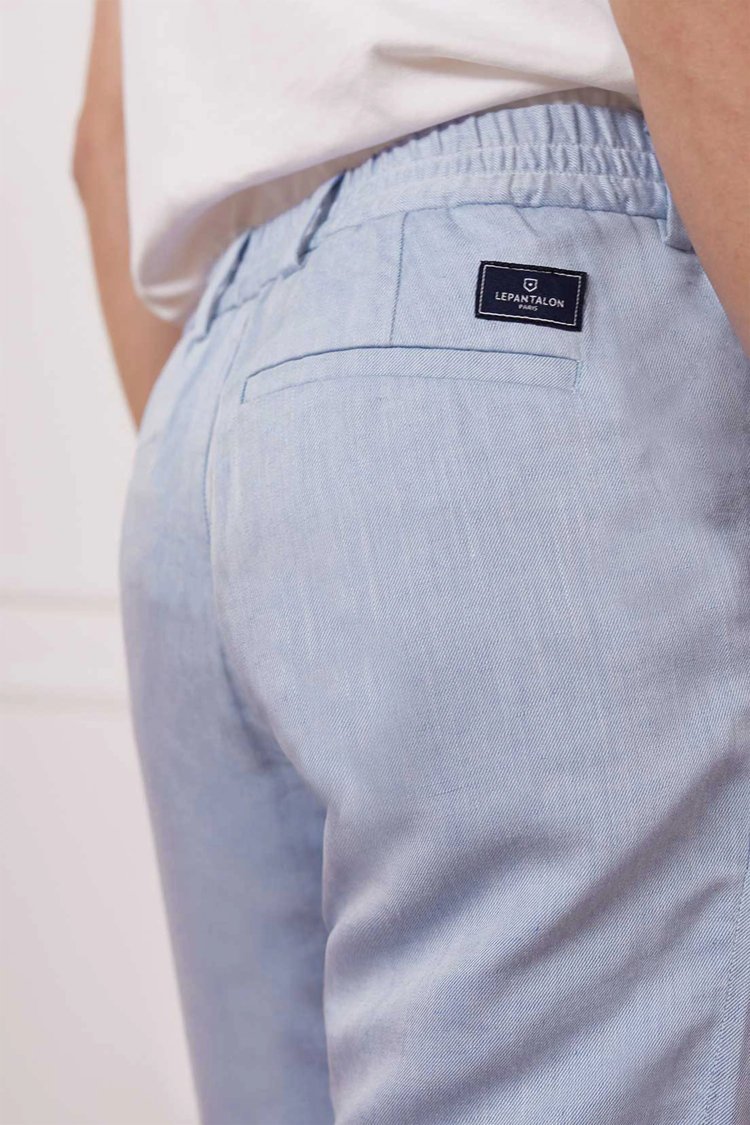 Pantalon à pinces léger bleu ciel - Image 3