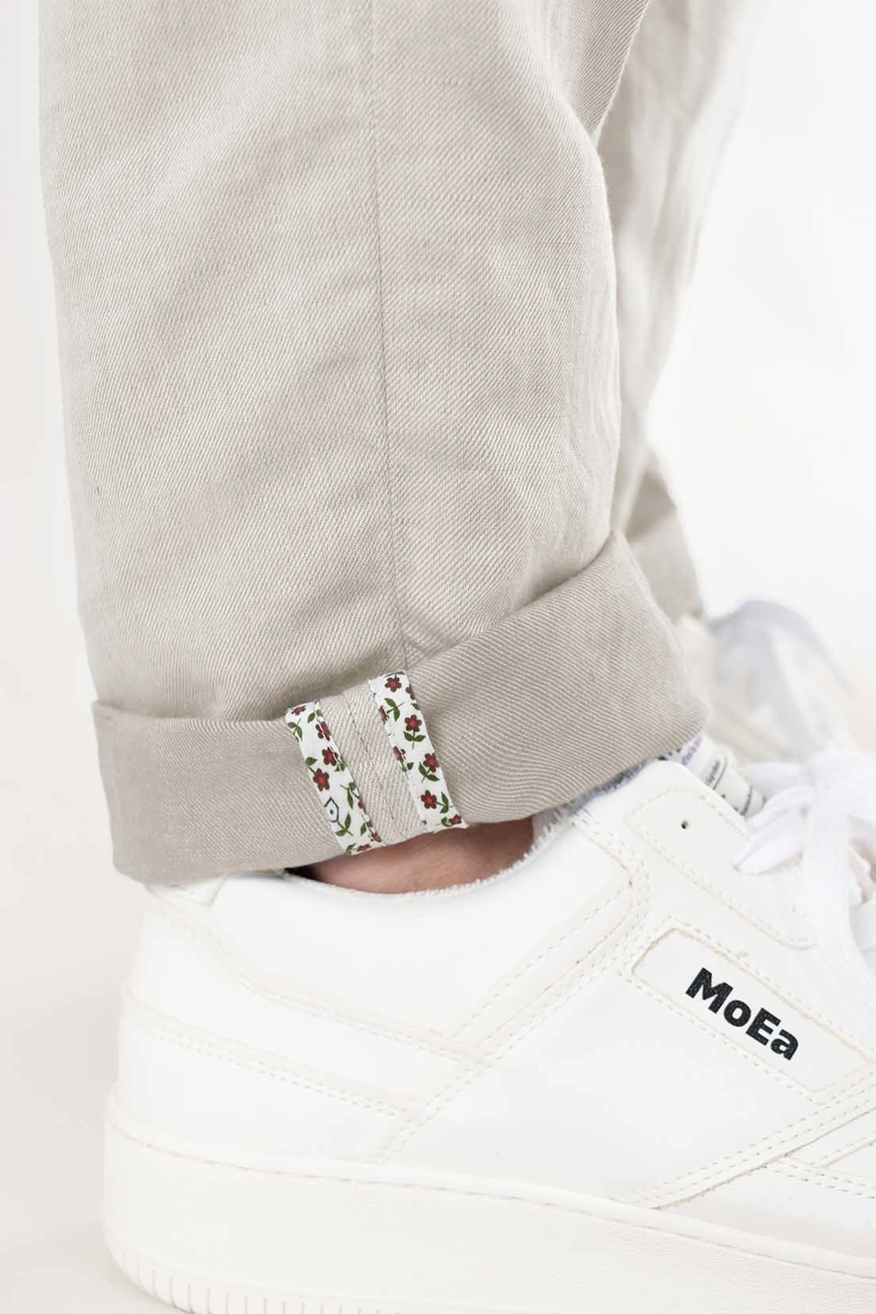 Pantalon à pinces léger gris clair - Image 6